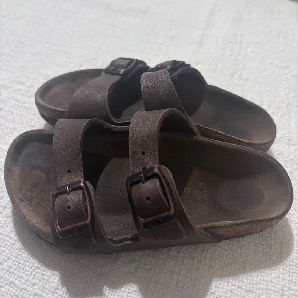 Birkenstock Arizona Kids Dark Brown Two Strap Buckle Sandals Size 26 EU 9-9.5 US